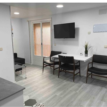 Madrid Villa Suites Bianco Buitenkant foto