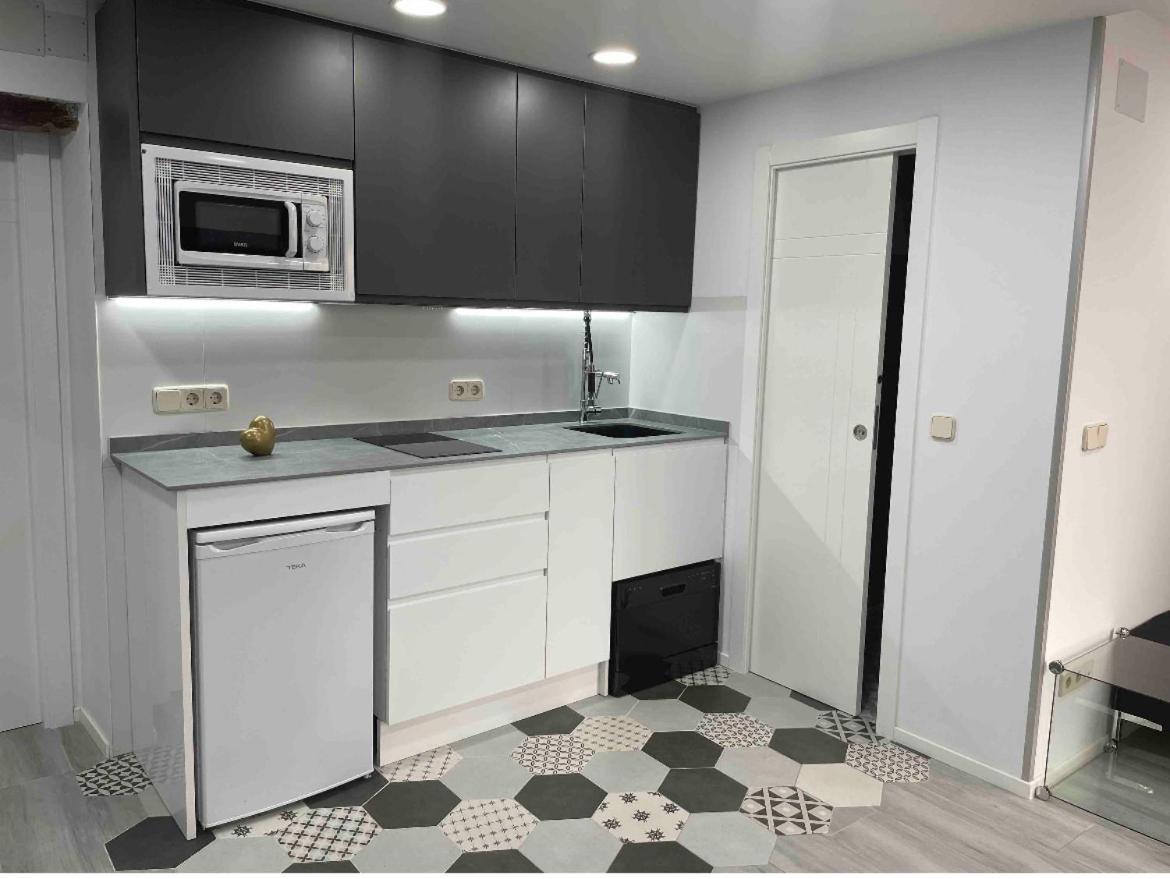 Madrid Villa Suites Bianco Buitenkant foto