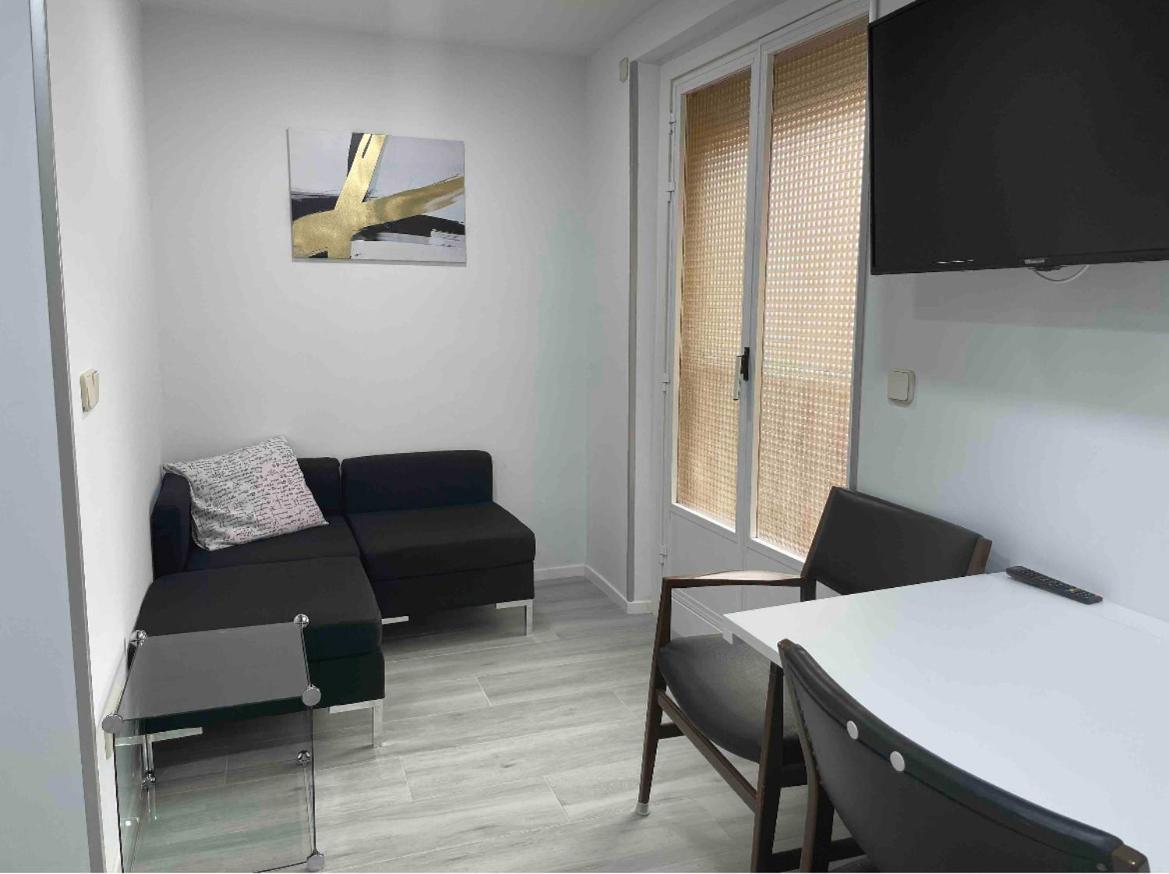 Madrid Villa Suites Bianco Buitenkant foto